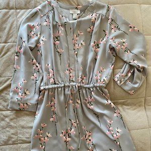 Loft Gray Floral Long-Sleeve V-neck Floral Dress